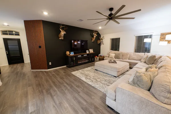 $325,000 | 3057 Pampaneria Drive, Conroe, TX 77301