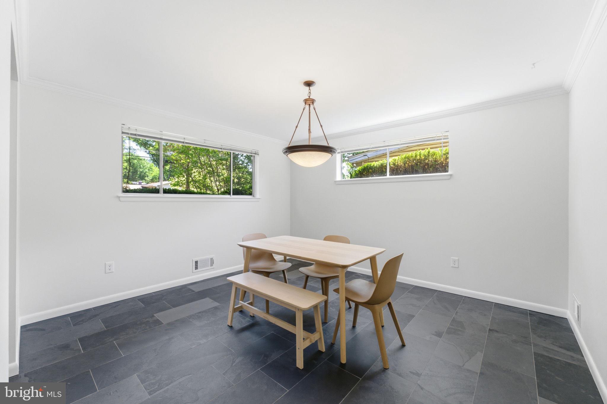 11408 Gilsan Street Silver Spring, MD 20902 - Photo 13 of 67