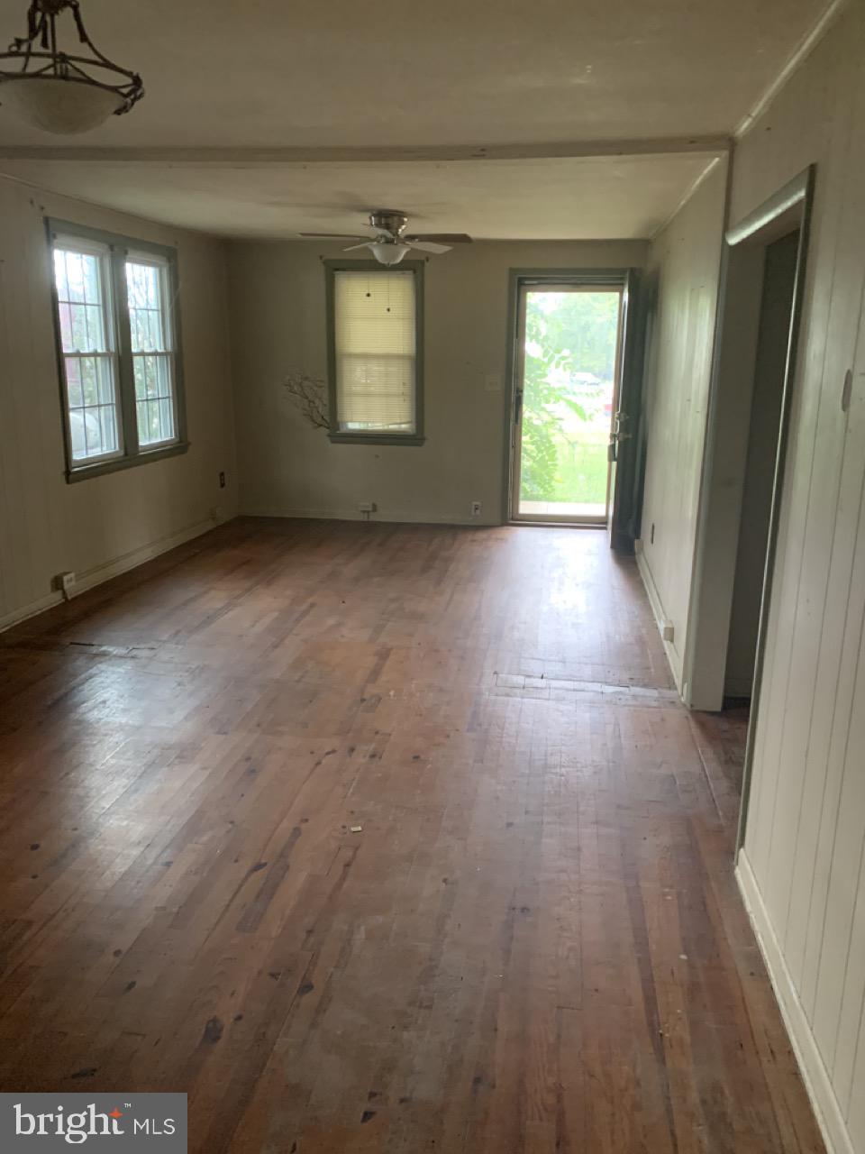 6916 Harrison Road Fredericksburg, VA 22407 - Photo 5 of 10 Gallery Image 5