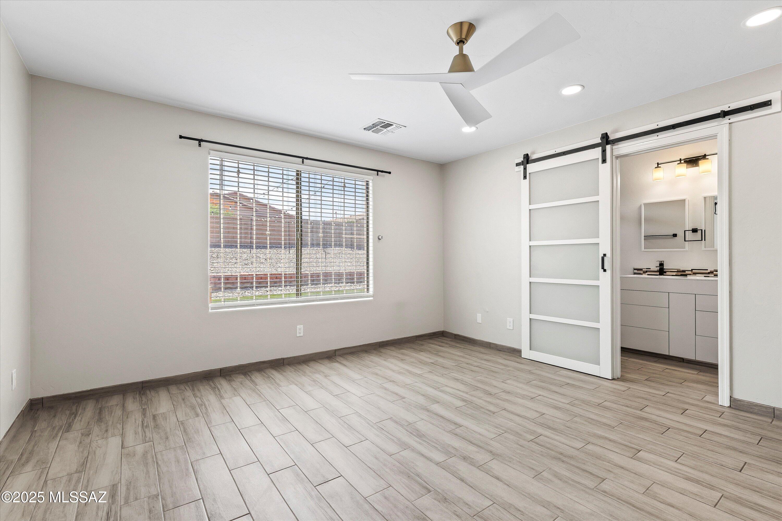 8492 East Sarnoff Ridge Loop Tucson, AZ 85710 - Photo 14 of 28