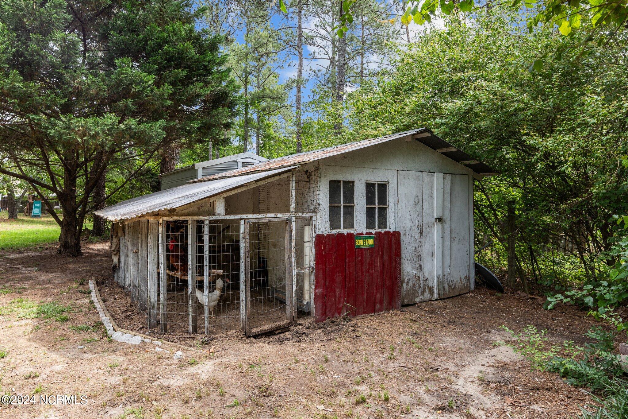 2525 Calloway Road Raeford, NC 28376 - Photo 54 of 68 54-web-or-mls-707A8253