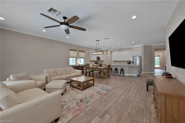 $774,000 | 4072 Raffia Drive, Naples, FL 34119