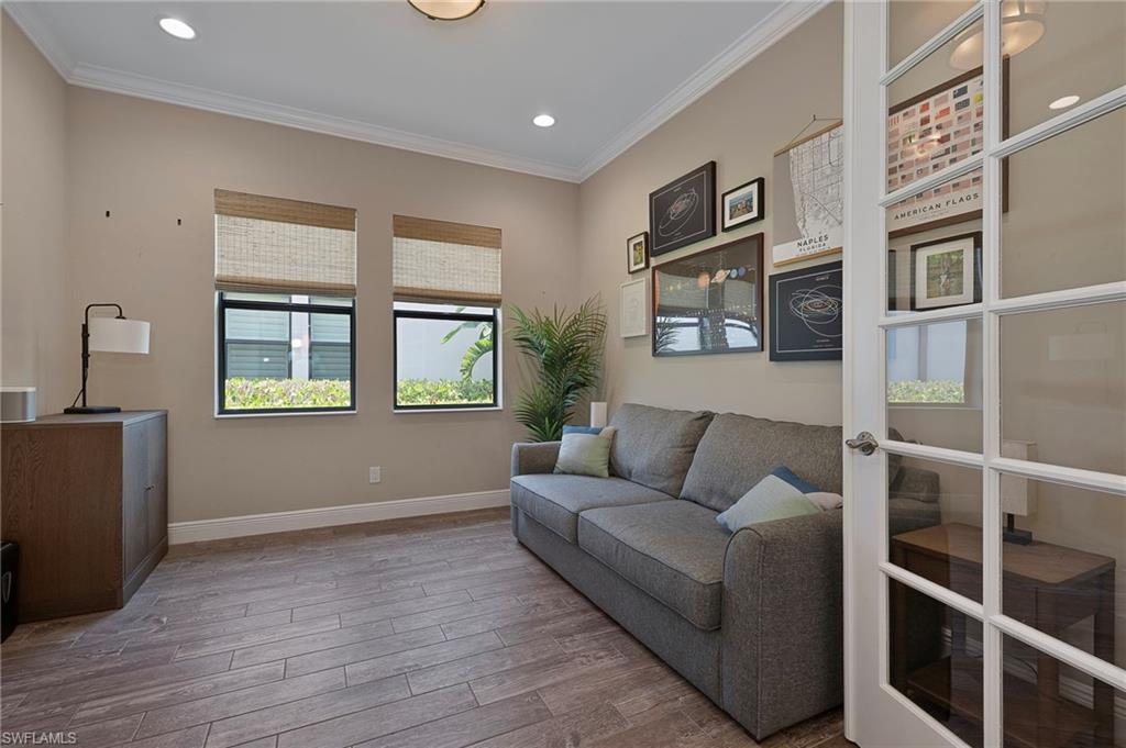 4072 Raffia Drive Naples, FL 34119 - Photo 4 of 17