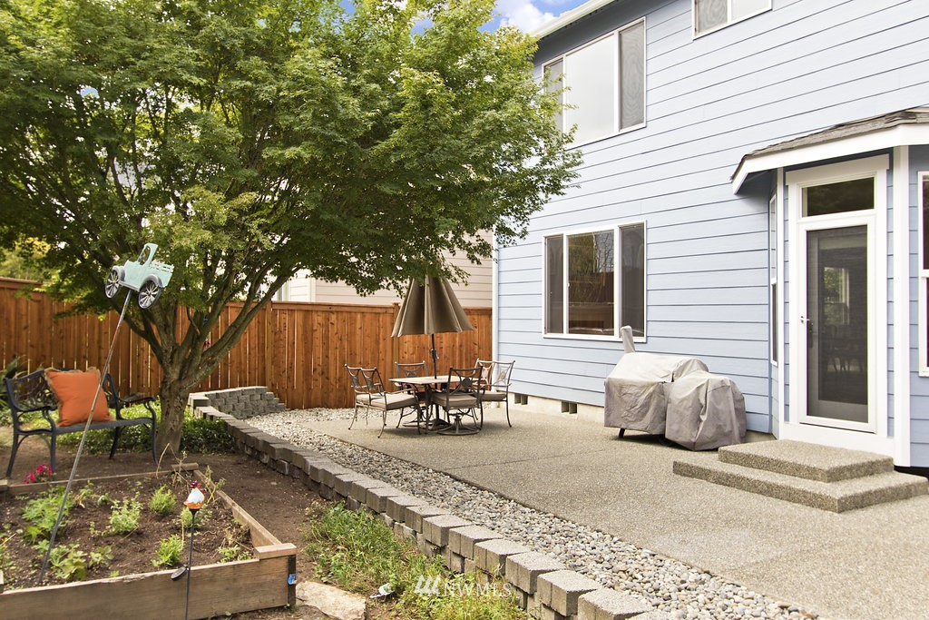 528 Pasco Place Northeast Renton, WA 98059 - Photo 21 of 24