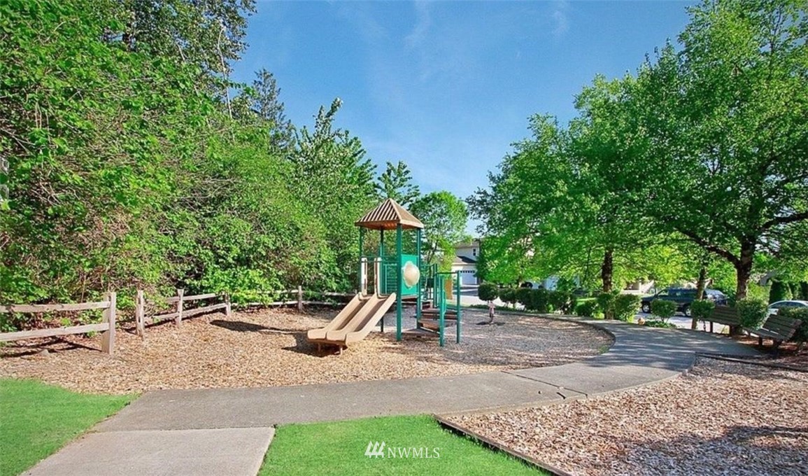 528 Pasco Place Northeast Renton, WA 98059 - Photo 24 of 24