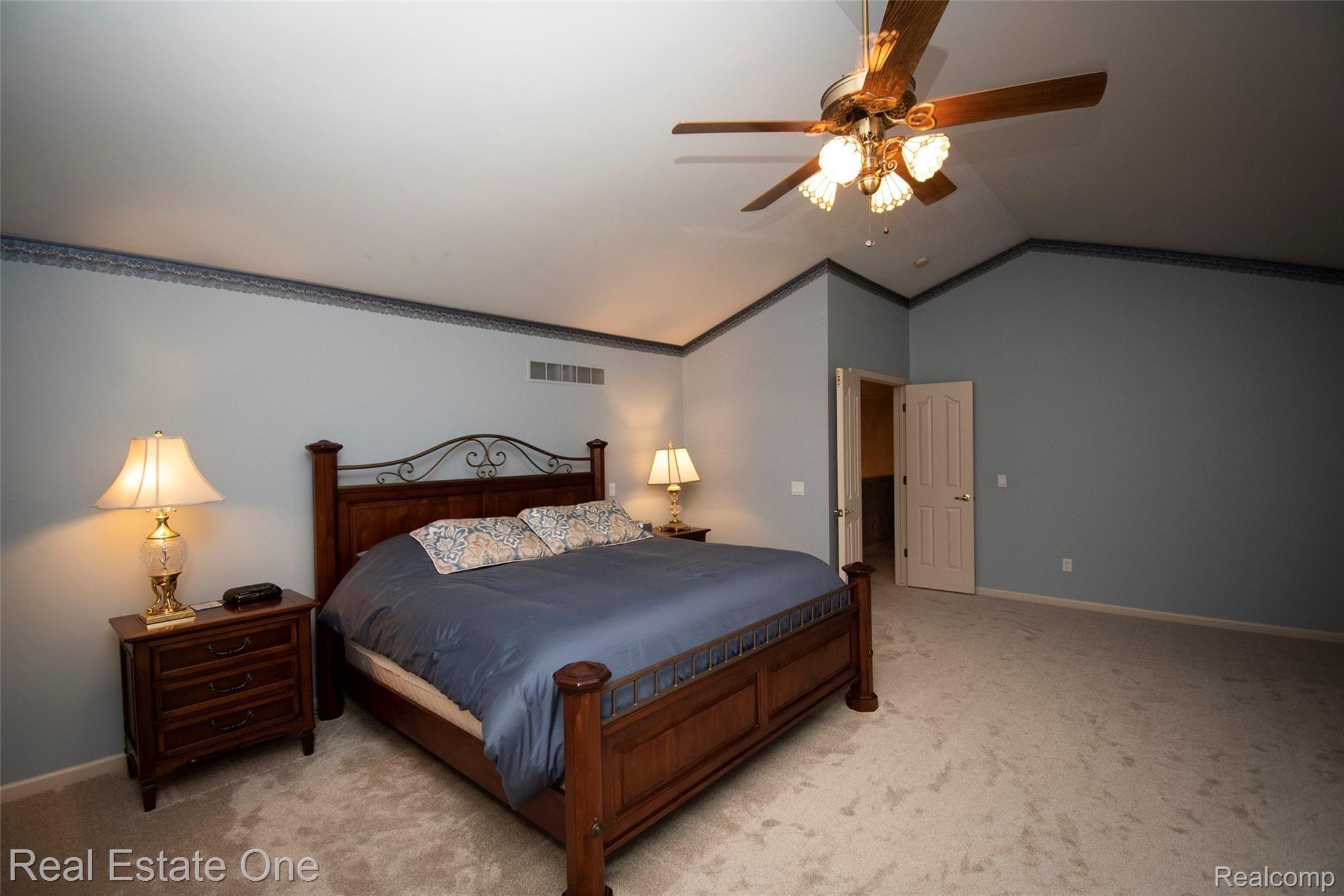 1906 Watson Circle Rochester, MI 48306 - Photo 17 of 37 CKR_1906Watson_6120.jpg