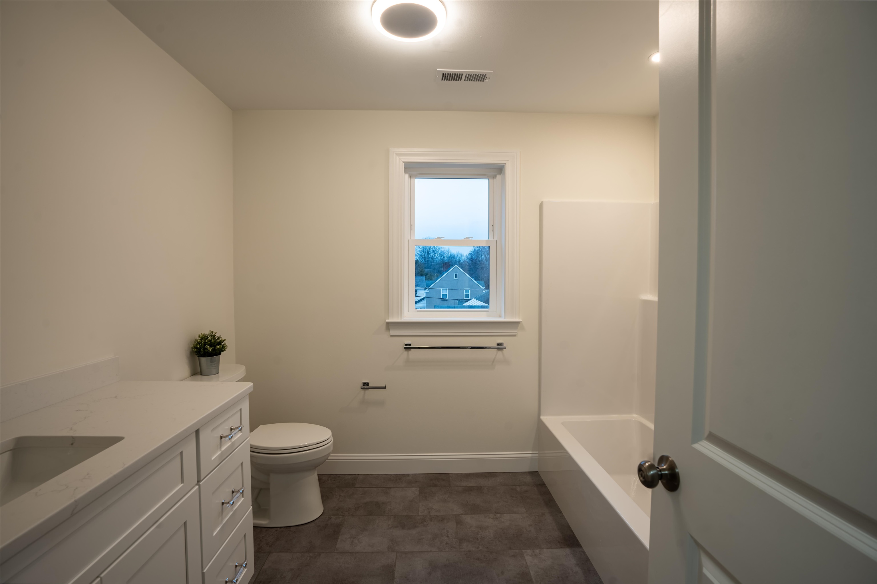 106 Lock Street Nashua, NH 03064 - Photo 13 of 27