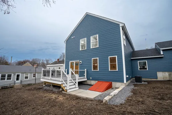 $739,900 | 106 Lock Street, Nashua, NH 03064