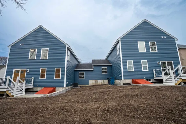 $739,900 | 106 Lock Street, Nashua, NH 03064