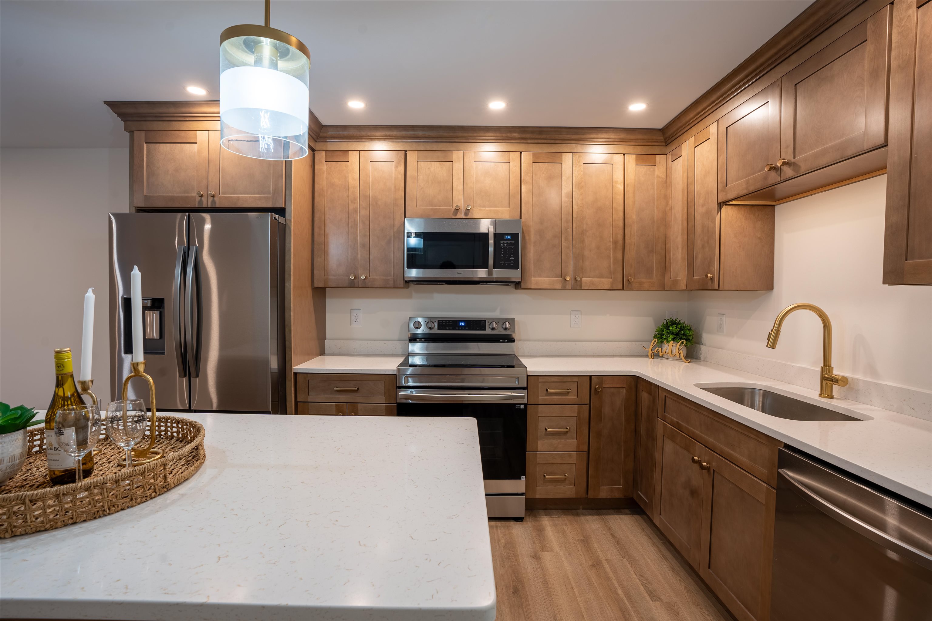 106 Lock Street Nashua, NH 03064 - Photo 5 of 27