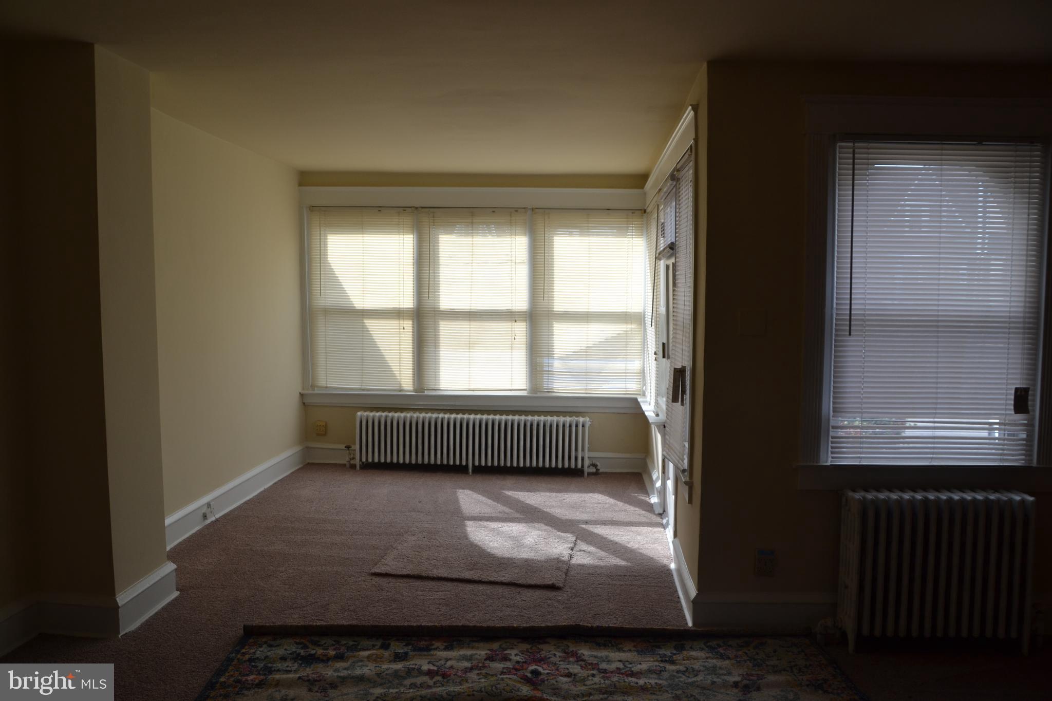 243 Coverly Road Lansdowne, PA 19050 - Photo 3 of 31