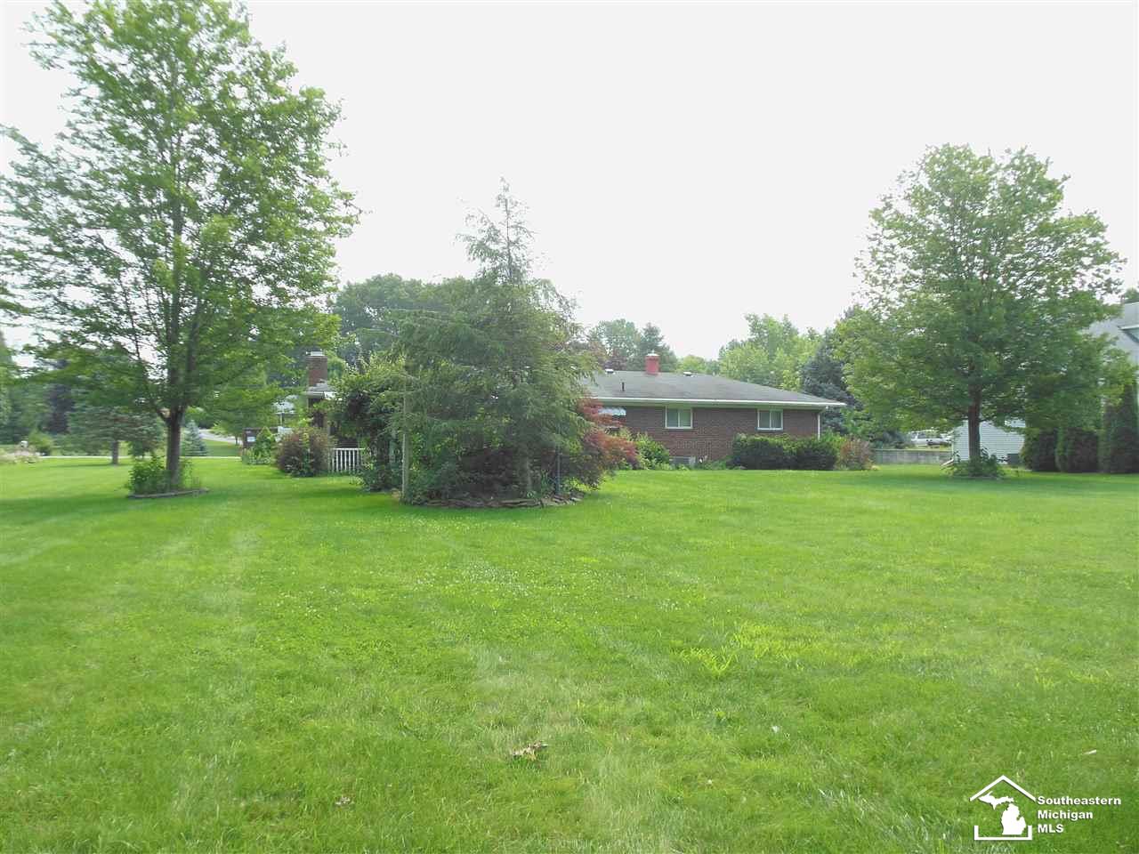9305 Half Mile Road Temperance, MI 48182 - Photo 5 of 29