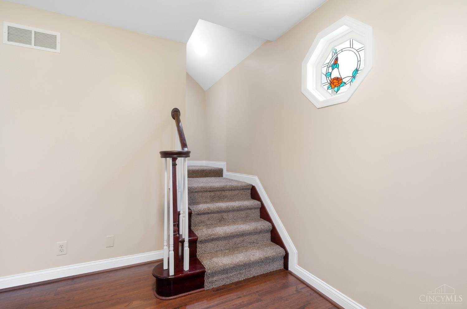 3661 Riehle Road Cincinnati, OH 45247 - Photo 26 of 83 Gallery Image 26
