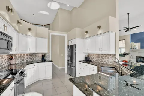 $1,450,000 | 142 Corinthian Circle, Jupiter, FL 33458