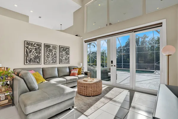 $1,430,000 | 142 Corinthian Circle, Jupiter, FL 33458