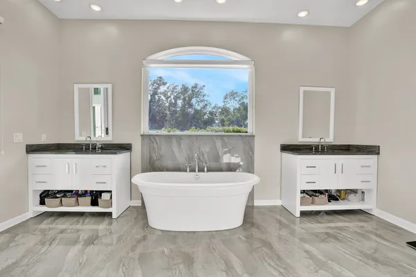 $1,430,000 | 142 Corinthian Circle, Jupiter, FL 33458