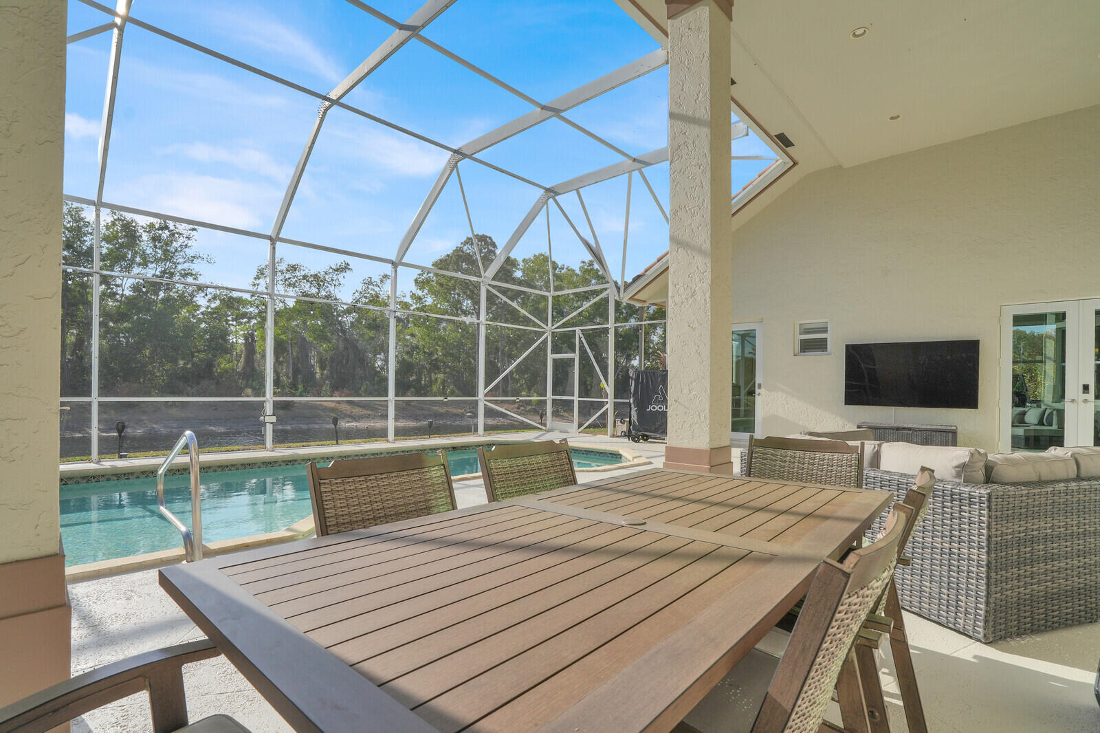 142 Corinthian Circle Jupiter, FL 33458 - Photo 37 of 56 36_Image_38_mls