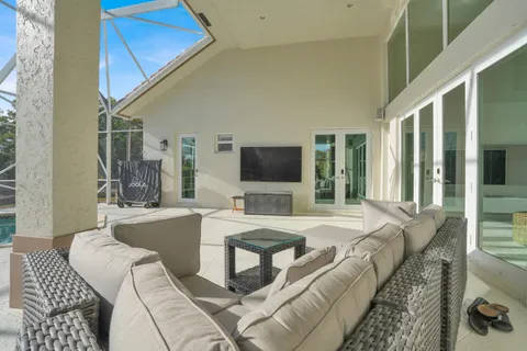 $1,450,000 | 142 Corinthian Circle, Jupiter, FL 33458