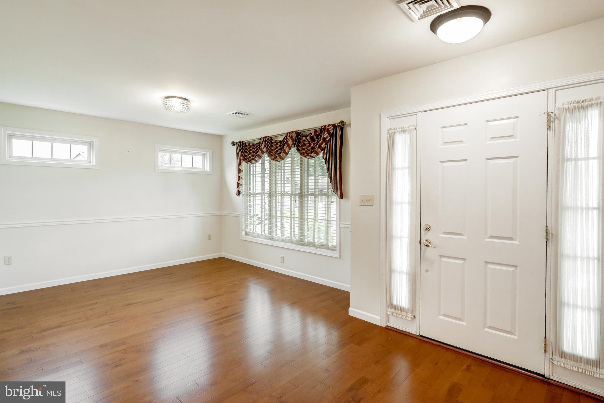 749 Heather Ridge Manheim, PA 17545 - Photo 6 of 57 Entrance