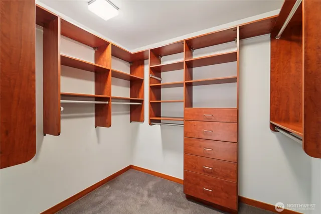 $4,650 | 2716 Elliott Avenue, Unit 802, Seattle, WA 98121