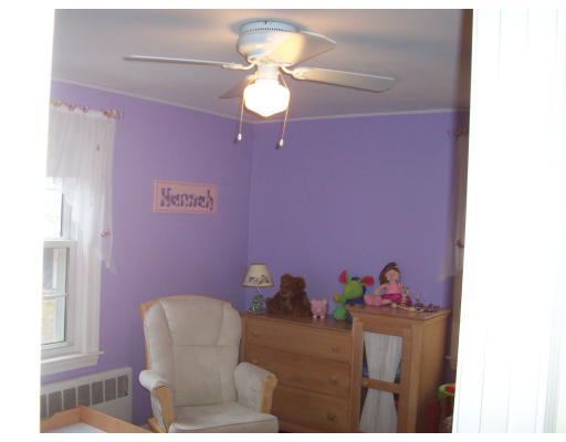36 Potter Road Waltham, MA 02453 - Photo 8 of 14 Gallery Image 8