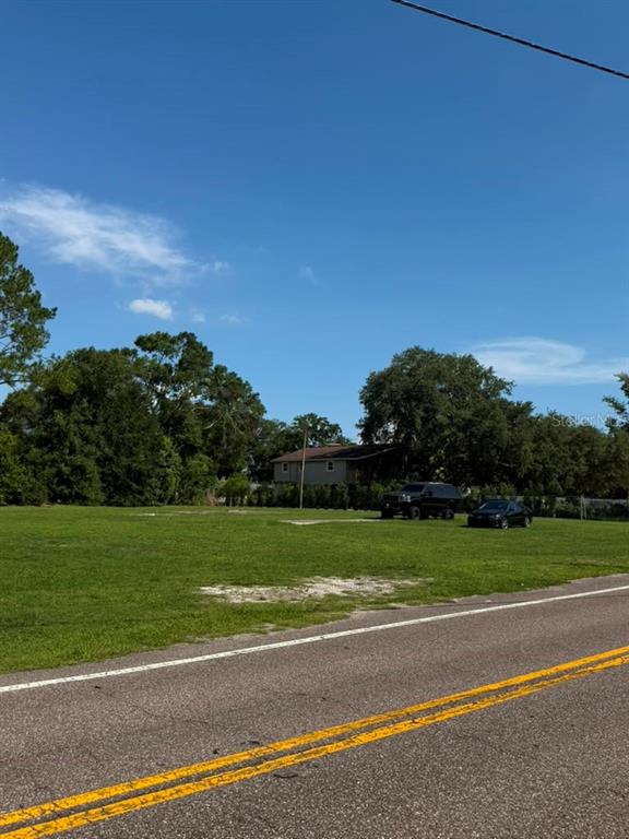 8844 South Mobley Road Tampa, FL 33626 - Photo 2 of 7 Gallery Image 2