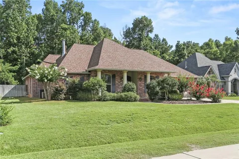$565,000 | 1043 Tallowtree Drive, Mandeville, LA 70448