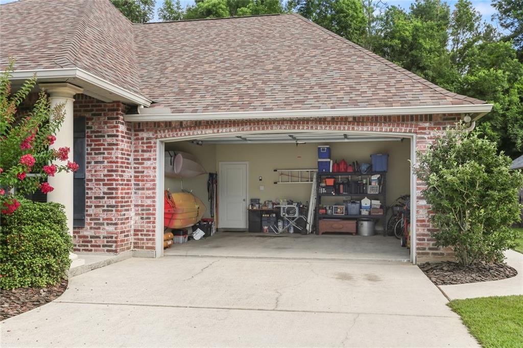 1043 Tallowtree Drive Mandeville, LA 70448 - Photo 38 of 50