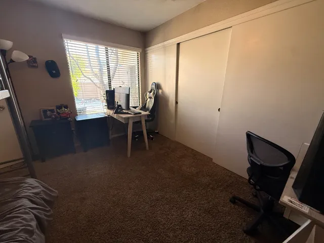 $299,900 | 1338 East Castlecrest Avenue, Visalia, CA 93292