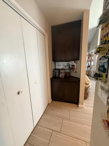 $299,900 | 1338 East Castlecrest Avenue, Visalia, CA 93292