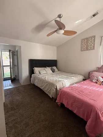 $284,900 | 1338 East Castlecrest Avenue, Visalia, CA 93292