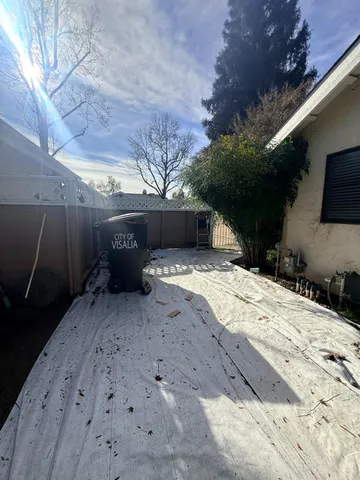 $299,900 | 1338 East Castlecrest Avenue, Visalia, CA 93292