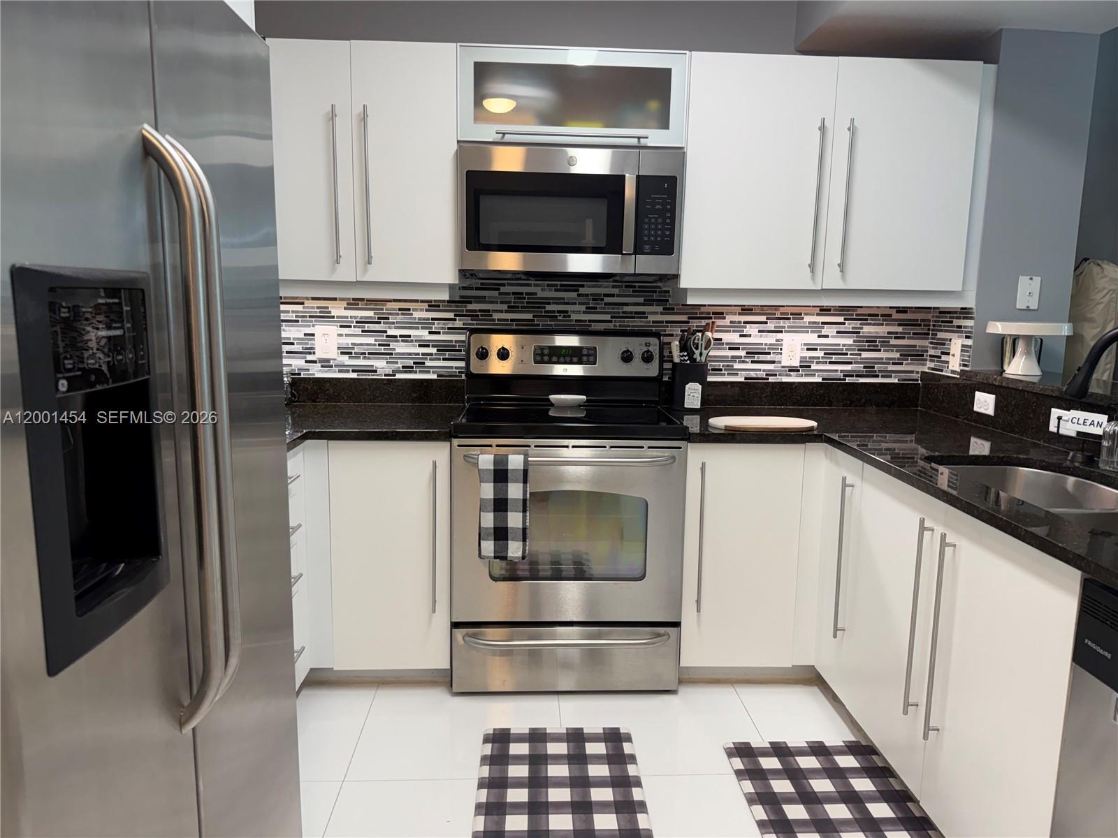 7355 Southwest 89th Street, Unit 526N Miami, FL 33156 - Photo 23 of 34