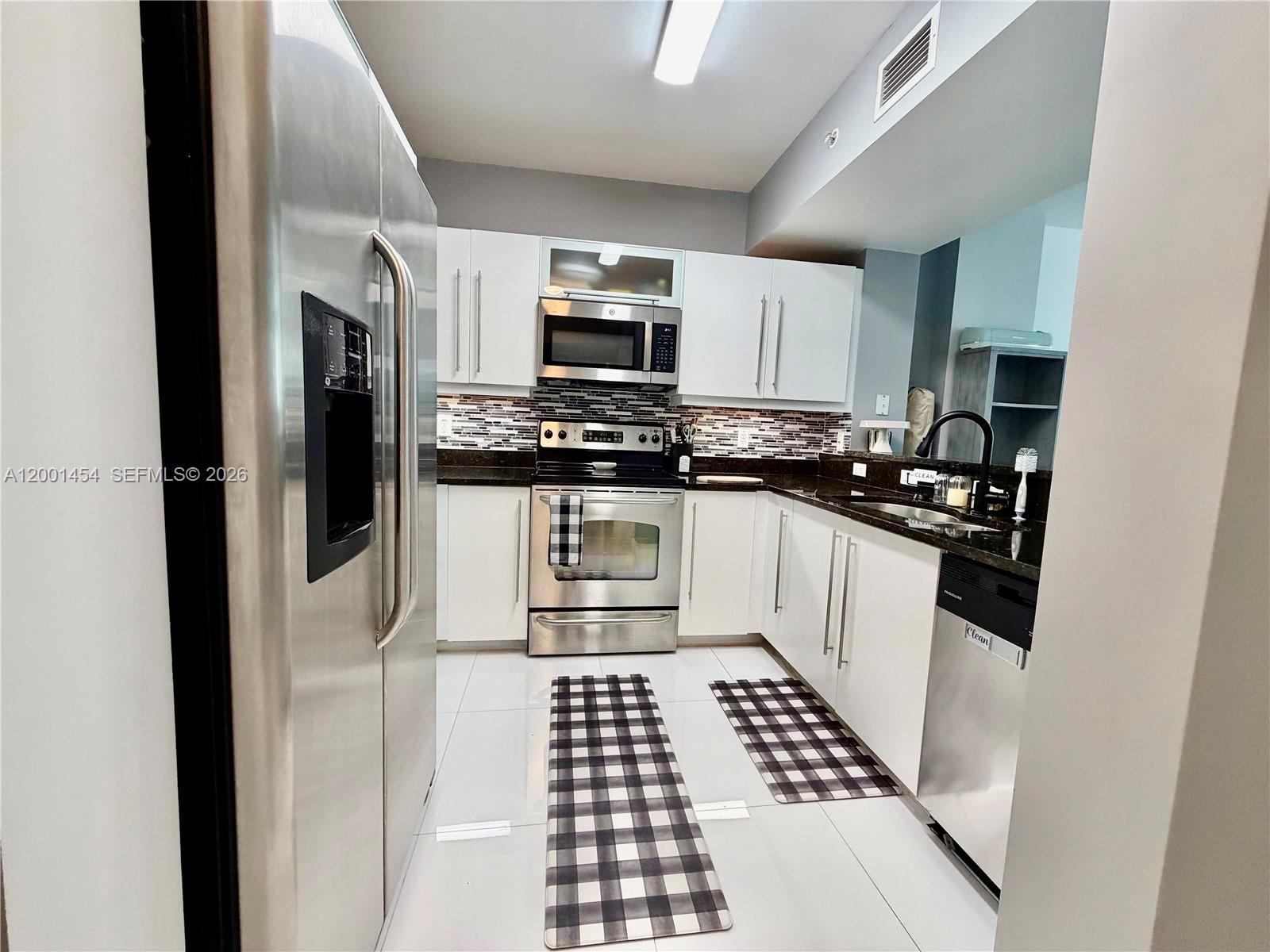 7355 Southwest 89th Street, Unit 526N Miami, FL 33156 - Photo 25 of 34
