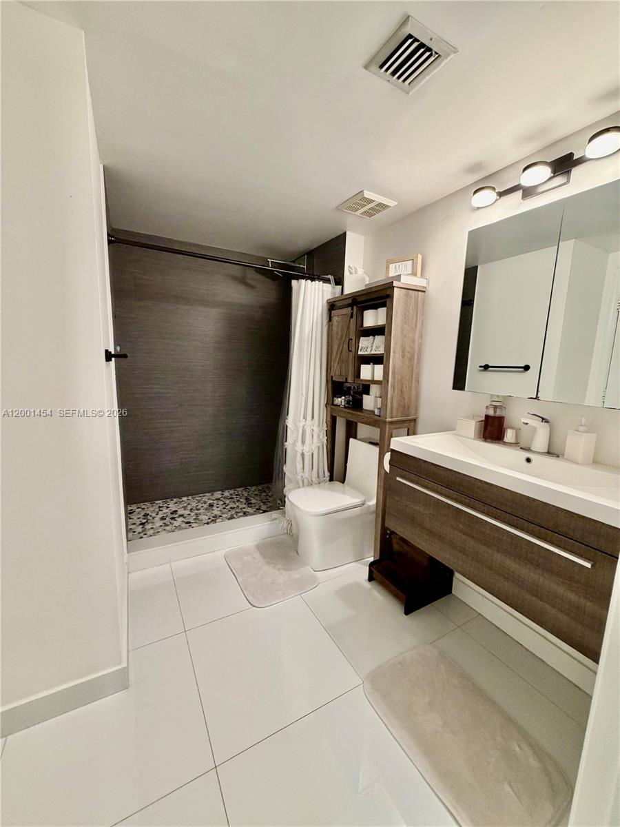7355 Southwest 89th Street, Unit 526N Miami, FL 33156 - Photo 9 of 34