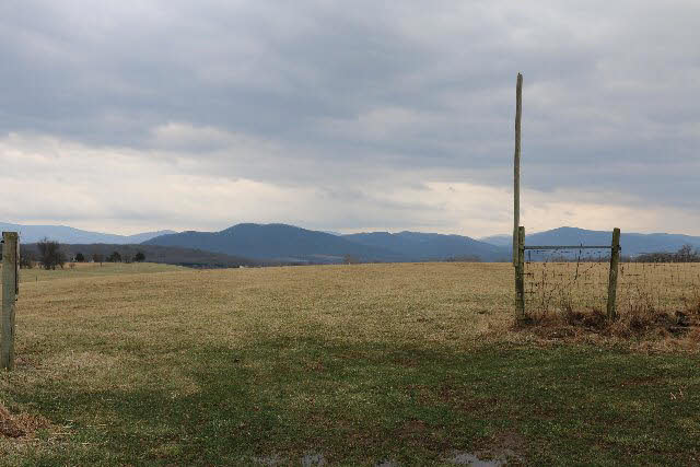3205 Homestead Road Elkton, VA 22827 - Photo 7 of 17 Gallery Image 7