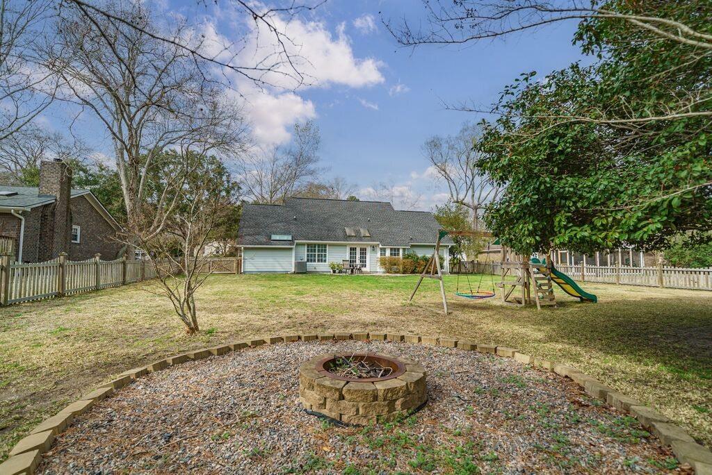 1680 Babington Way Mount Pleasant, SC 29464 - Photo 14 of 22 651191608_10233113308509934_174230309203