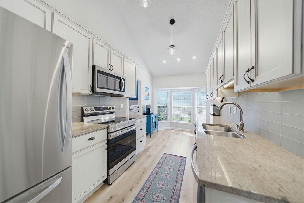 1680 Babington Way Mount Pleasant, SC 29464 - Photo 5 of 22 650905025_10233113308669938_589152604709