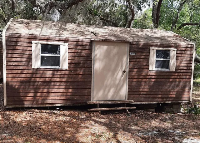 a side view of a house