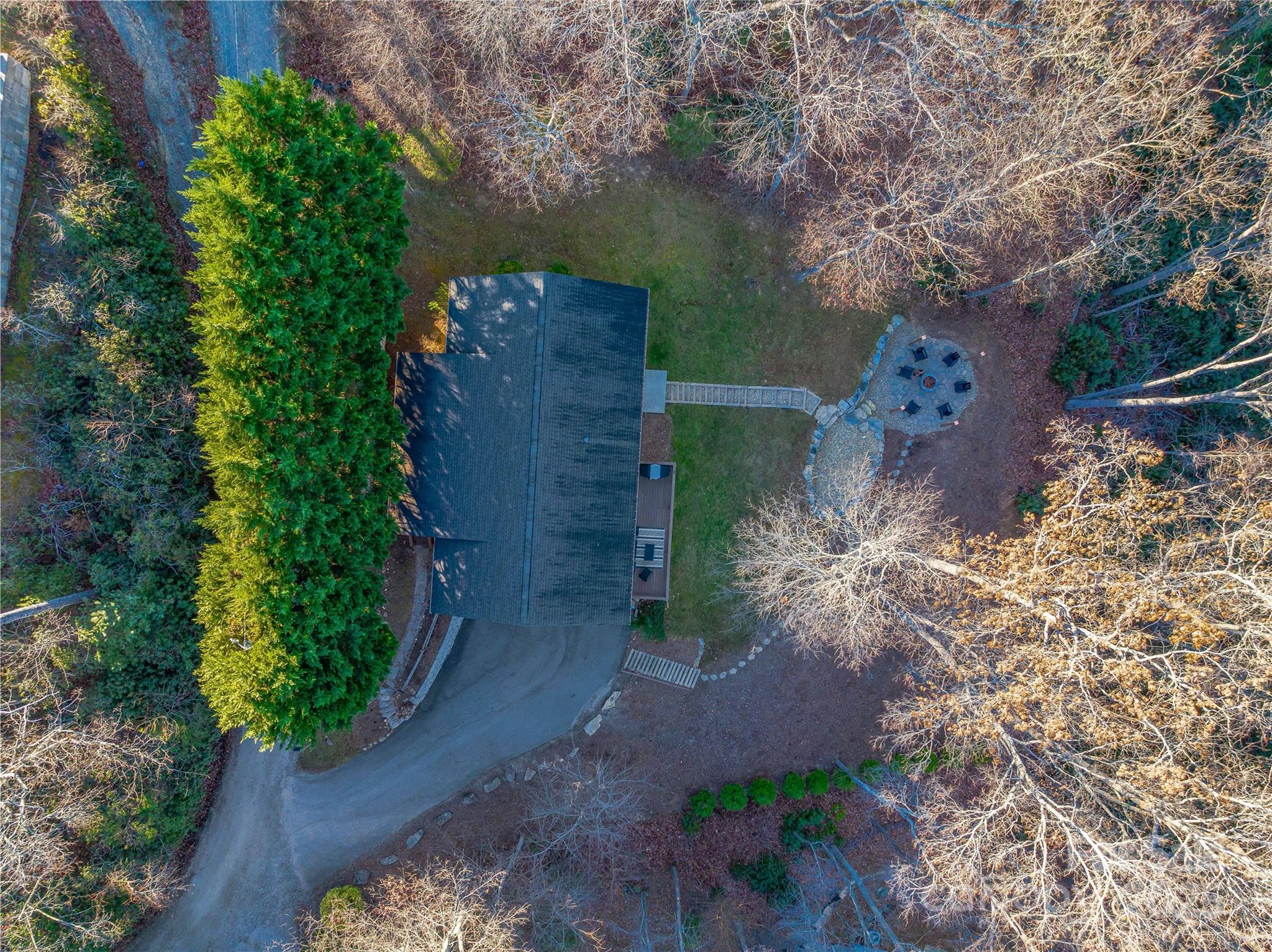 90 Indian Mound Trail Fairview, NC 28730 - Photo 2 of 45