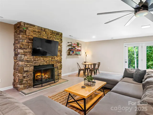 $525,000 | 90 Indian Mound Trail, Fairview, NC 28730