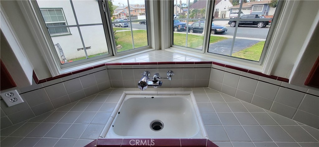 1776 Fleming Street Pomona, CA 91766 - Photo 11 of 24