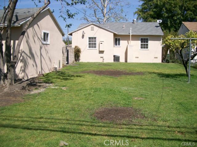 1776 Fleming Street Pomona, CA 91766 - Photo 21 of 24 Back yard