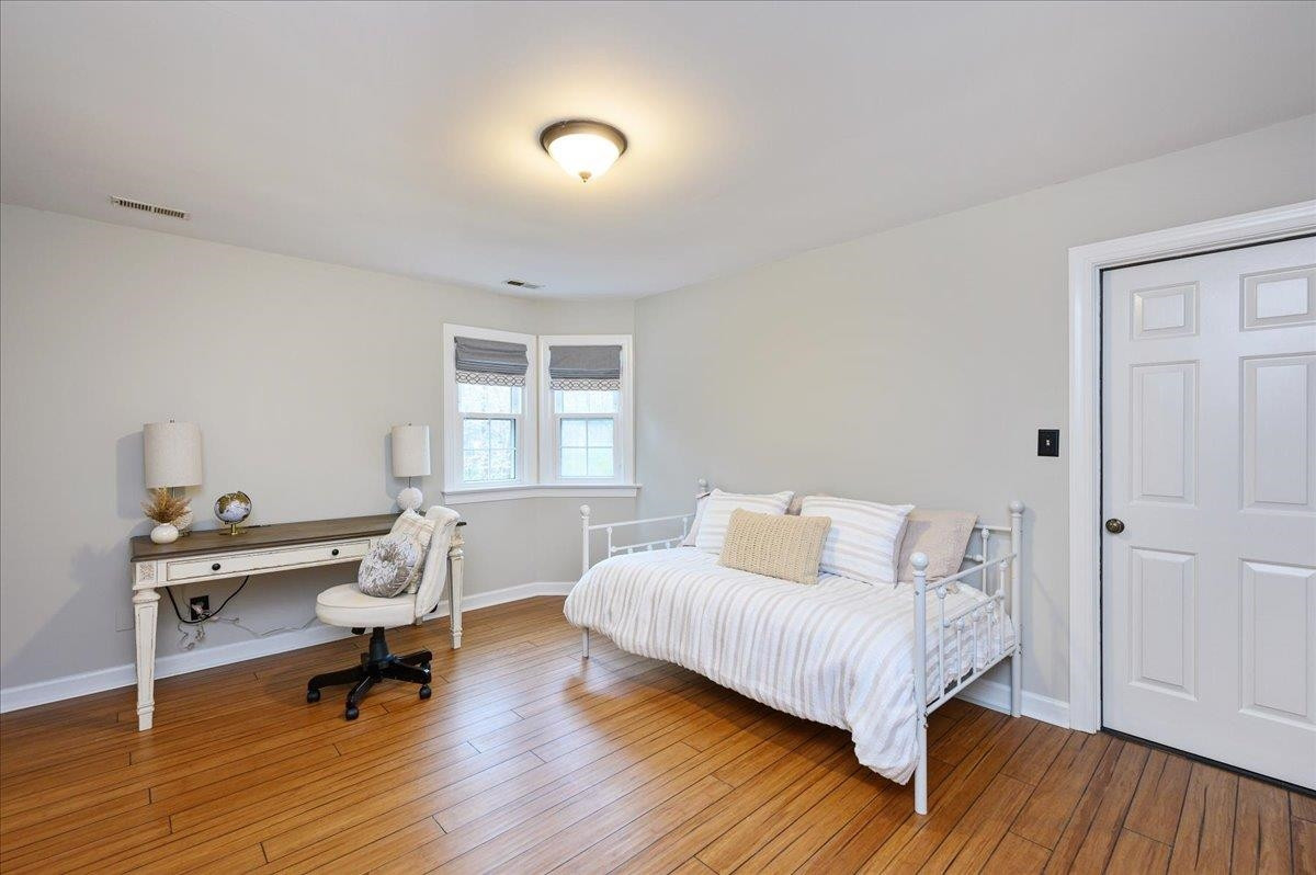 5101 Fielding Drive Raleigh, NC 27606 - Photo 27 of 32 Photo 27