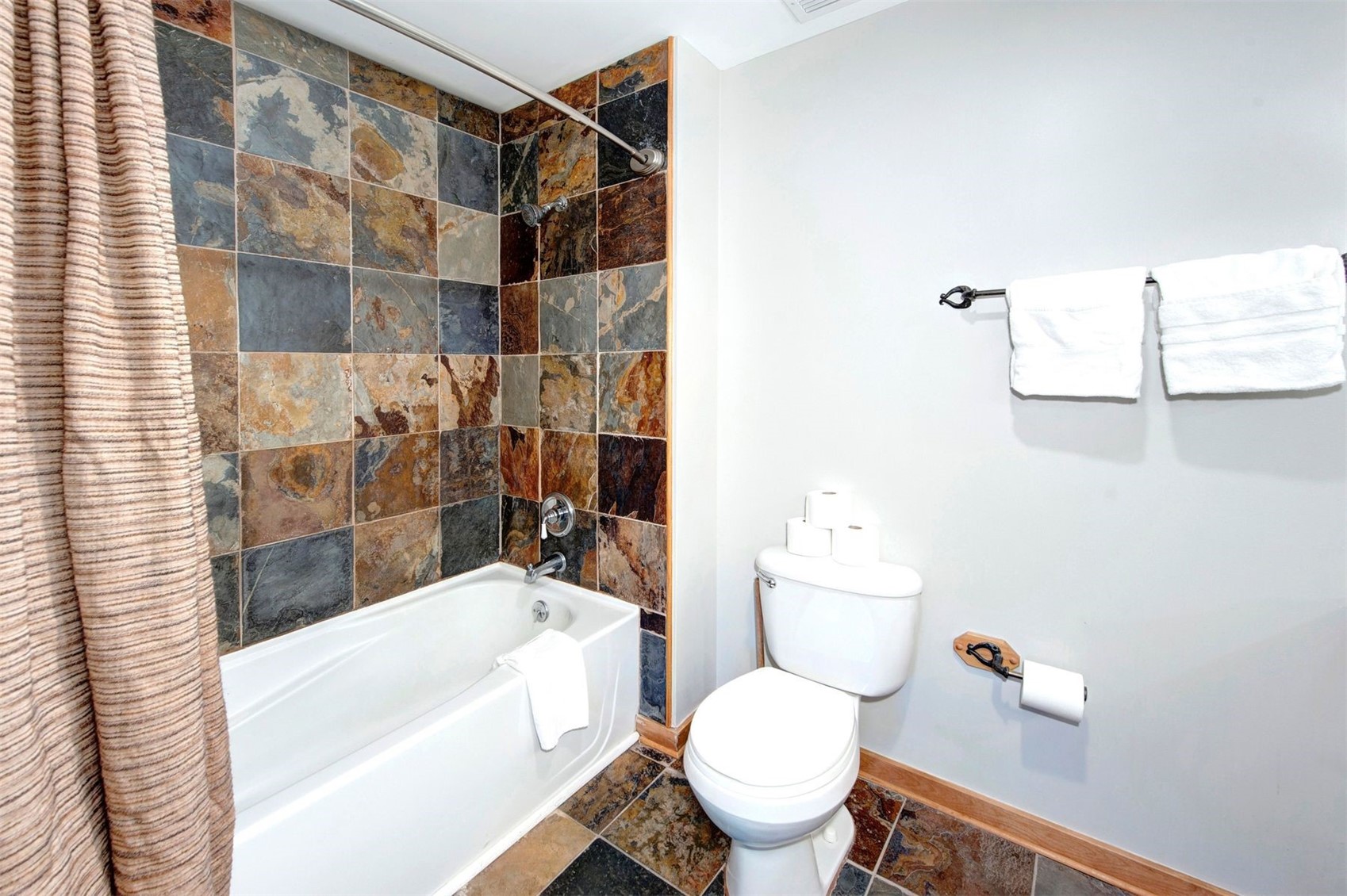 100 Dercum Square, Unit 8362 Keystone, CO 80435 - Photo 27 of 46