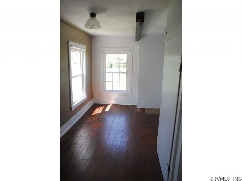 8637 Highway 159 Dorsey, IL 62021 - Photo 21 of 23 Gallery Image 21