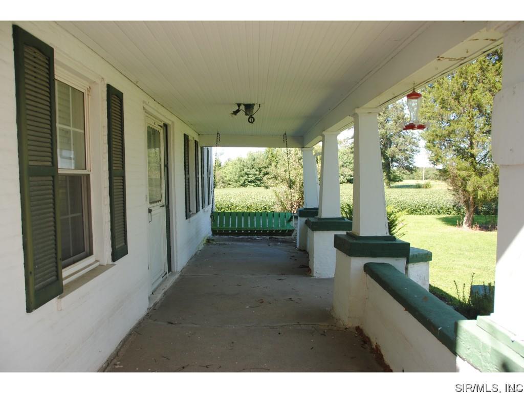8637 Highway 159 Dorsey, IL 62021 - Photo 5 of 23 Gallery Image 5