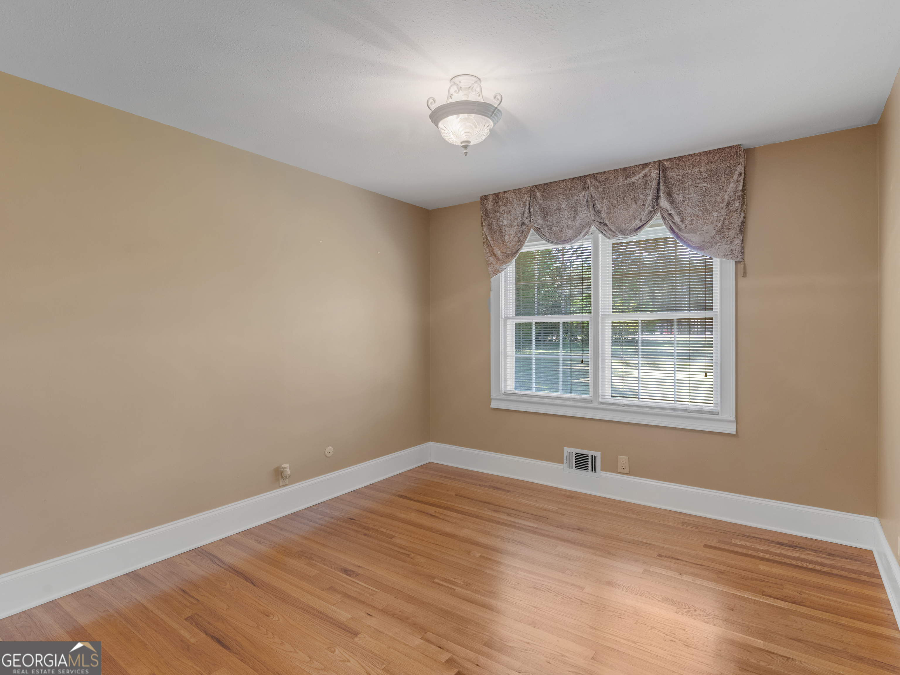 723 Goza Road Fayetteville, GA 30215 - Photo 16 of 44