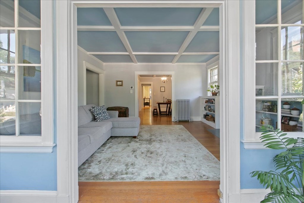 41 Wallingford Road, Unit 1 Boston, MA 02135 - Photo 8 of 26