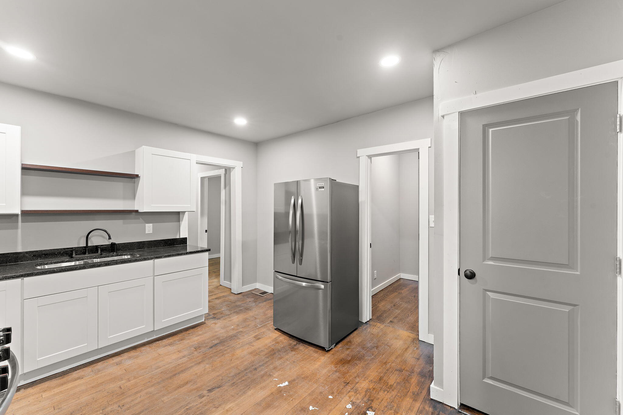 1522 Cleveland Street Gary, IN 46404 - Photo 15 of 30 2048x1365